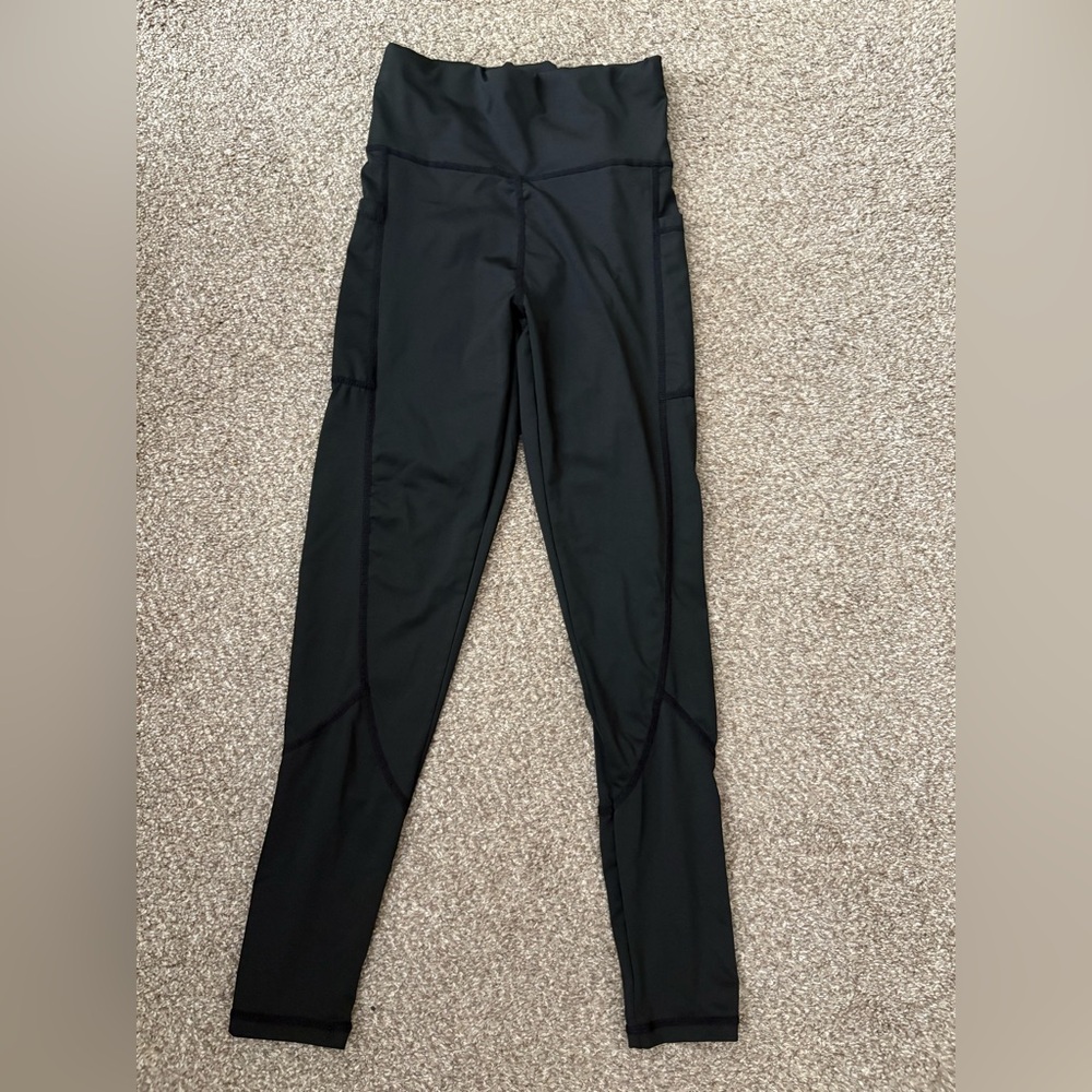 XS black womans leggings/exercise pants with pockets